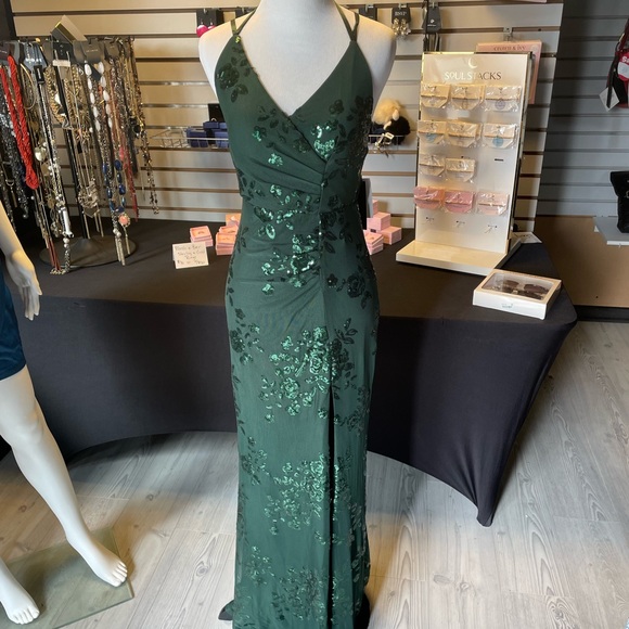 Speechless Dark Green Sequin Gown - Picture 1 of 3